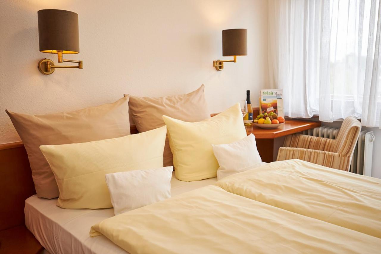 Erck- Flair Hotel & Restaurant Бад Шьонборн Екстериор снимка