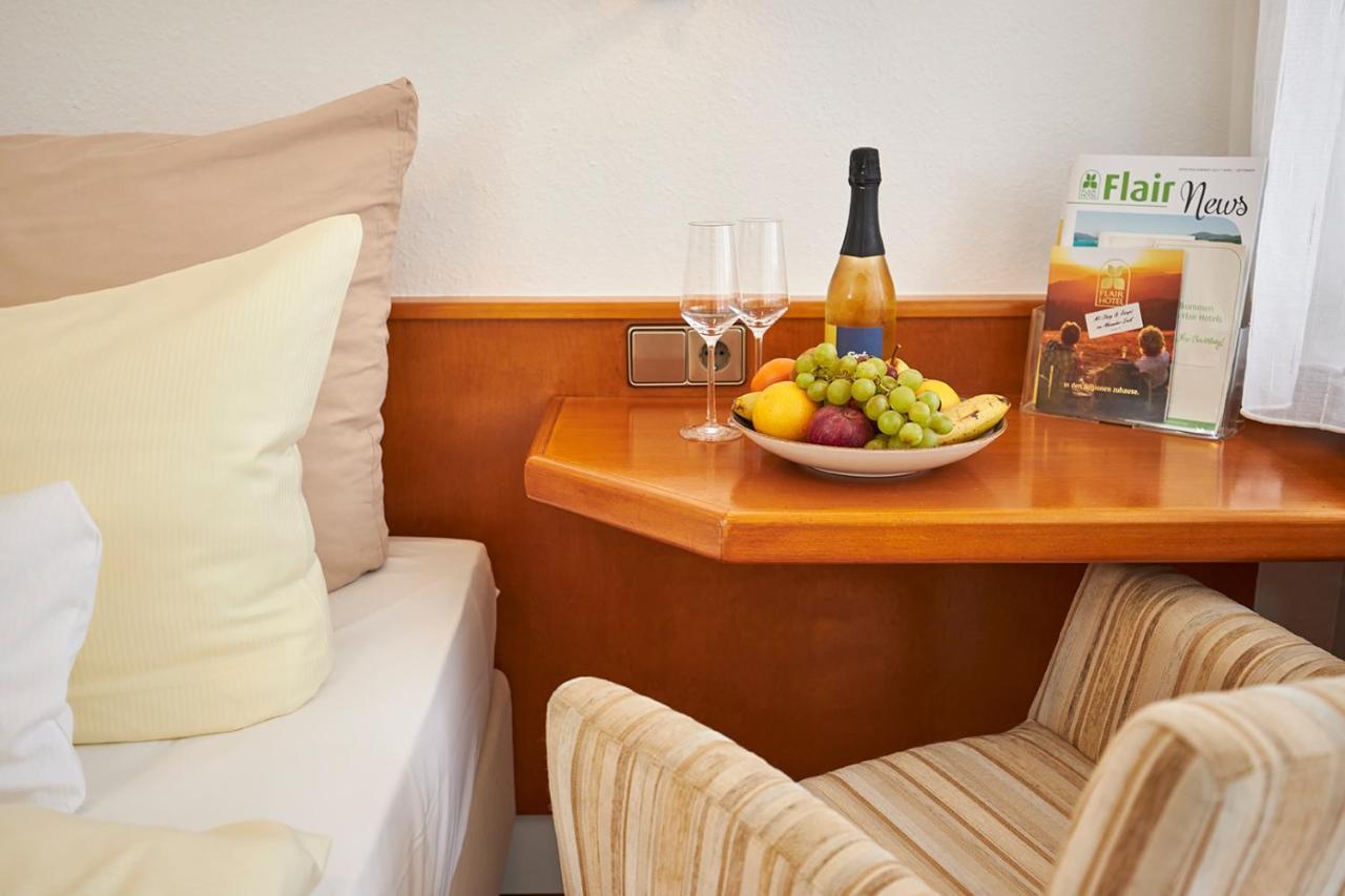 Erck- Flair Hotel & Restaurant Бад Шьонборн Екстериор снимка