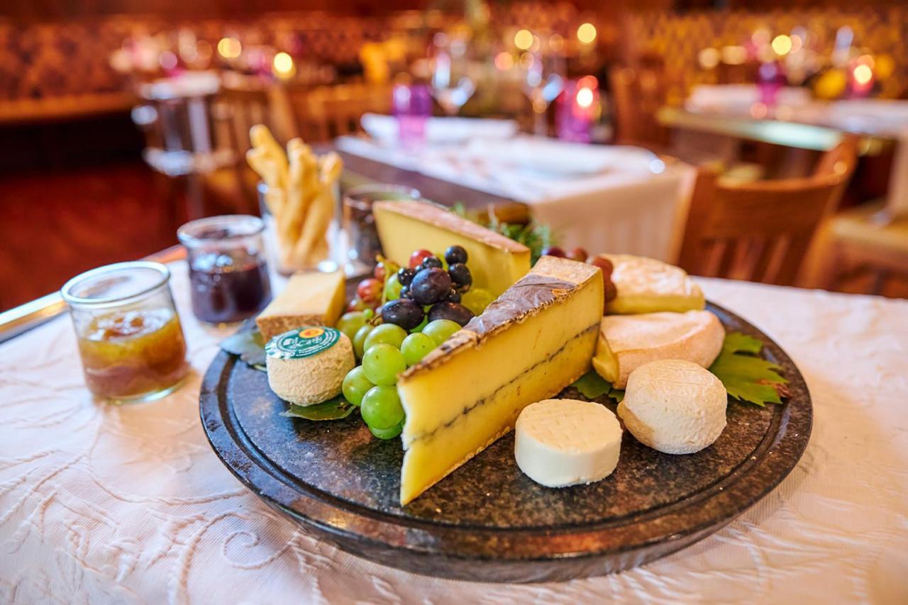 Erck- Flair Hotel & Restaurant Бад Шьонборн Екстериор снимка