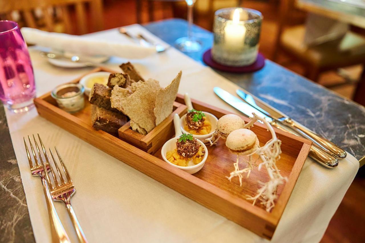 Erck- Flair Hotel & Restaurant Бад Шьонборн Екстериор снимка