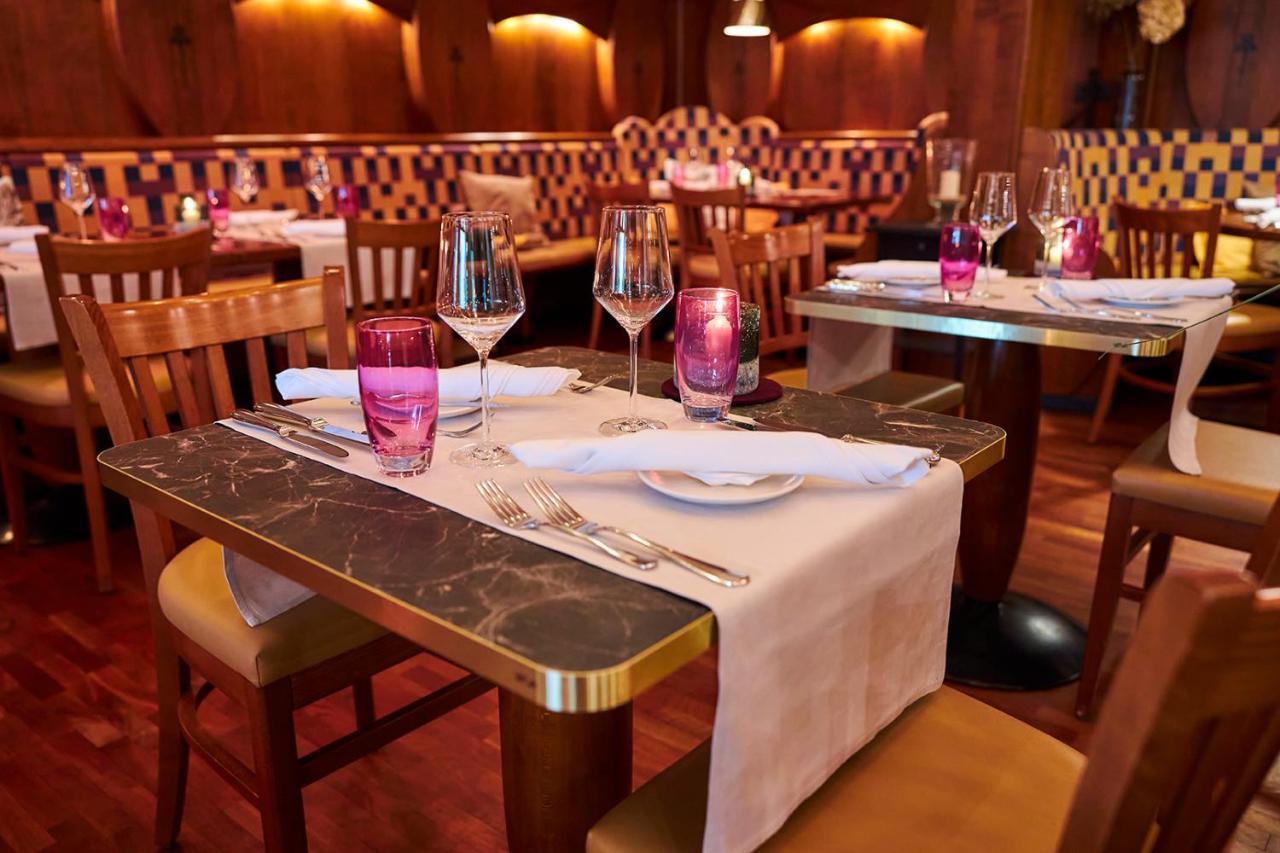 Erck- Flair Hotel & Restaurant Бад Шьонборн Екстериор снимка